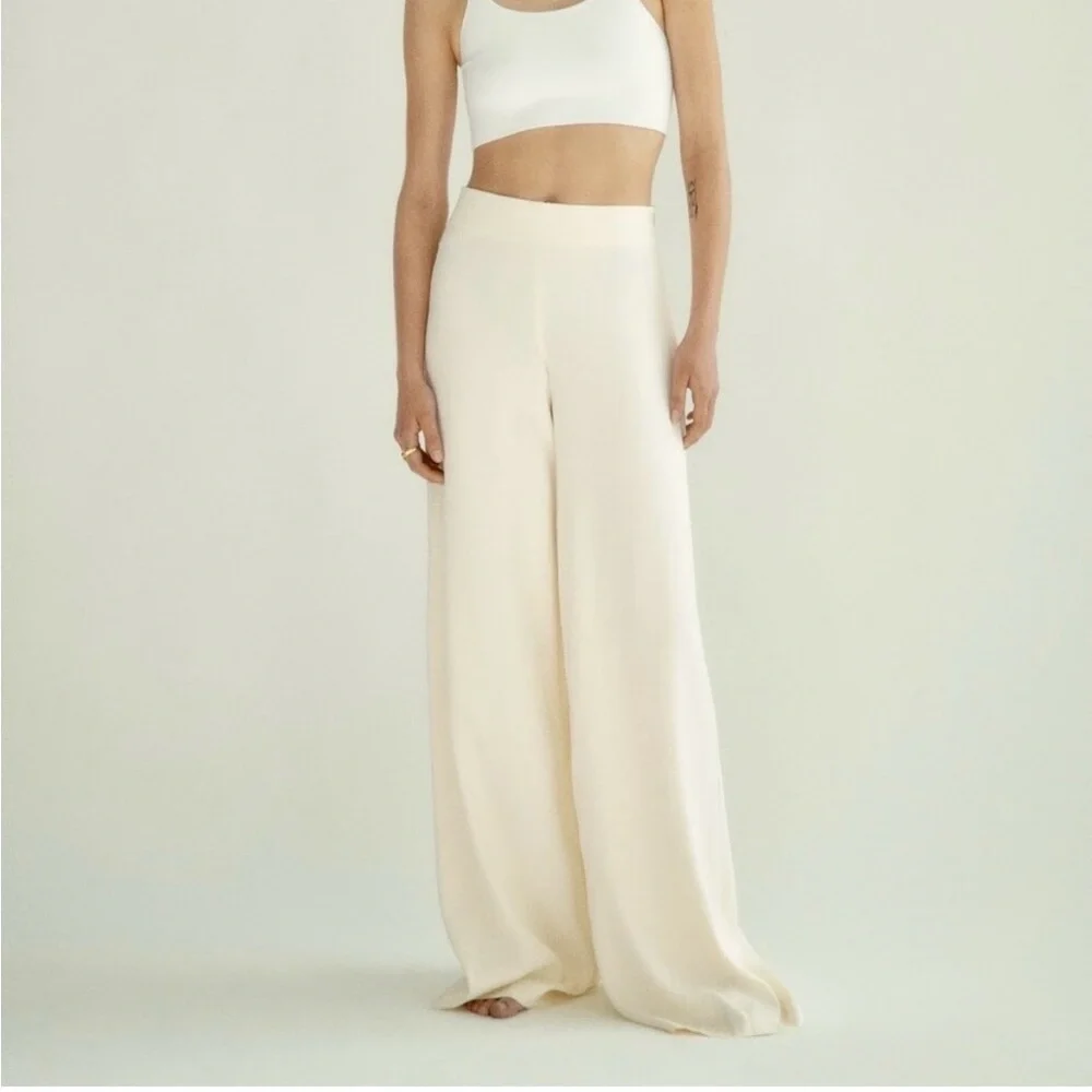 NWT Zara Wide Leg Cream Satin Palazzo Pants— extra small - Picture 1 of 7